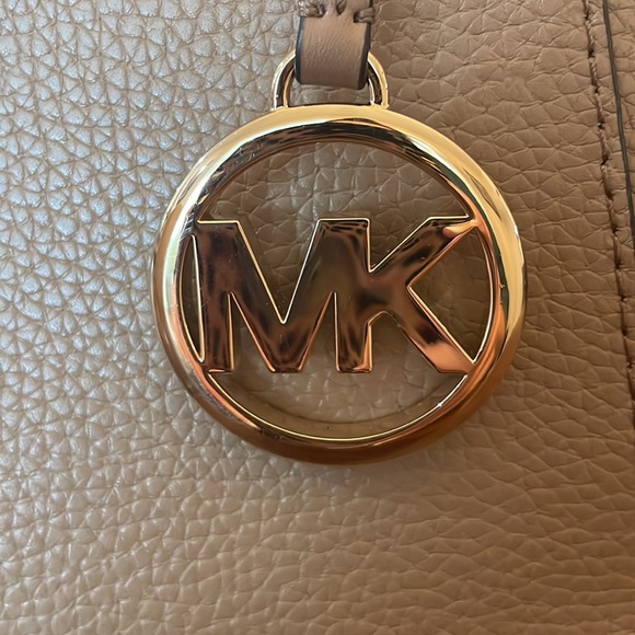 NWOT Michael Kors - Picture 3 of 7